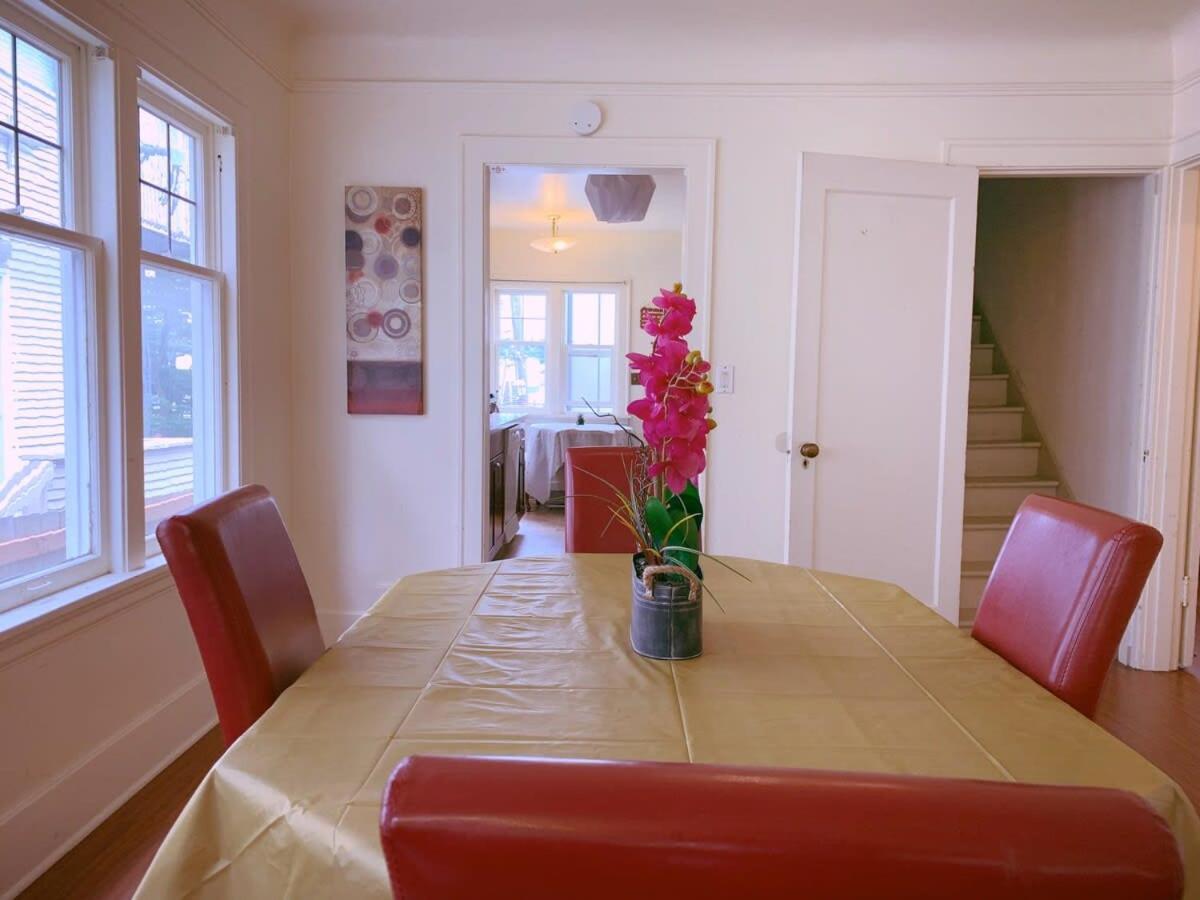 Urban Village- Ol Holiday home Seattle